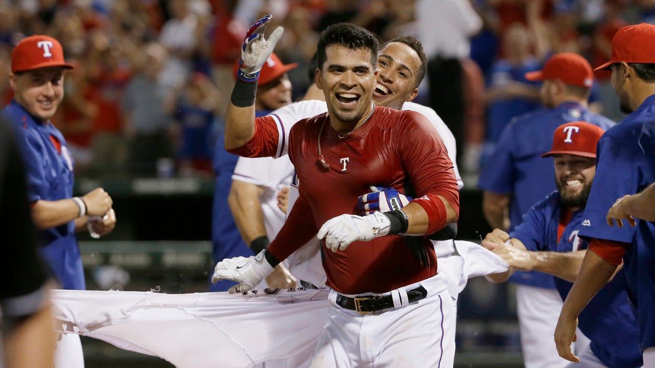 Chi Chi and Chirinos Show saves Ranger